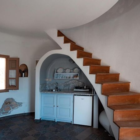 Xaraki Traditional Houses Folegandros Town Bagian luar foto